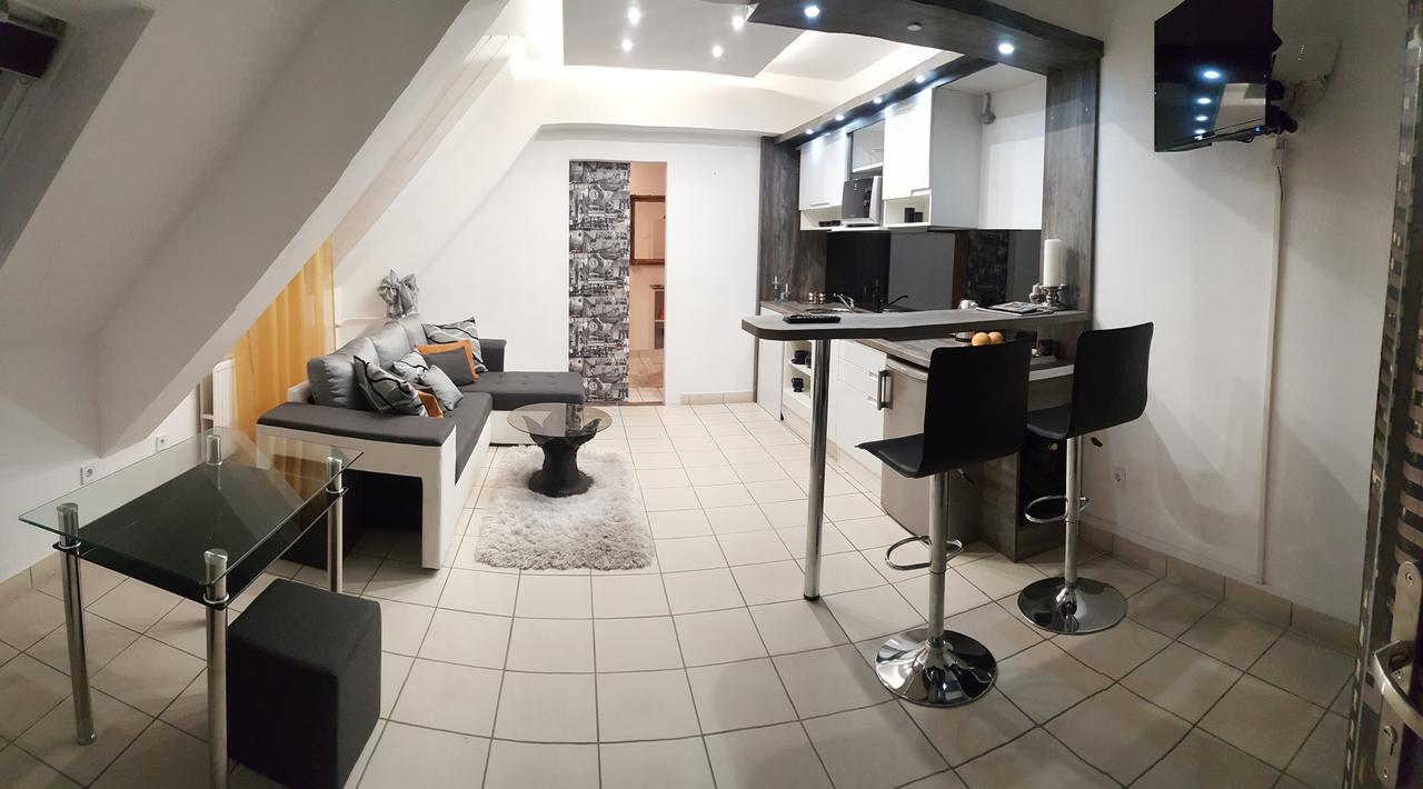 Fonix De Lux Apartman Дебрецен Экстерьер фото